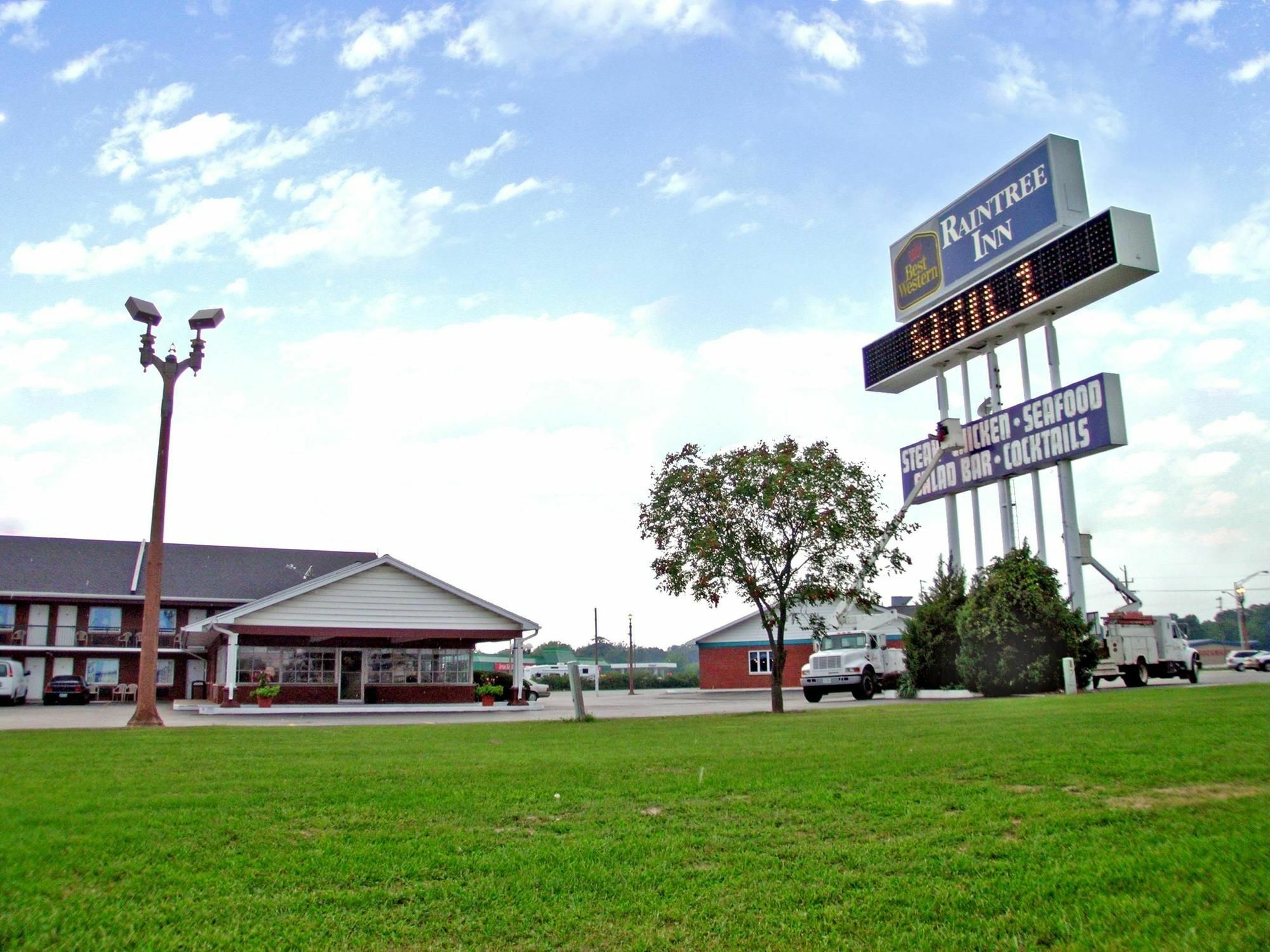 Best Western Raintree Inn Effingham Exteriör bild